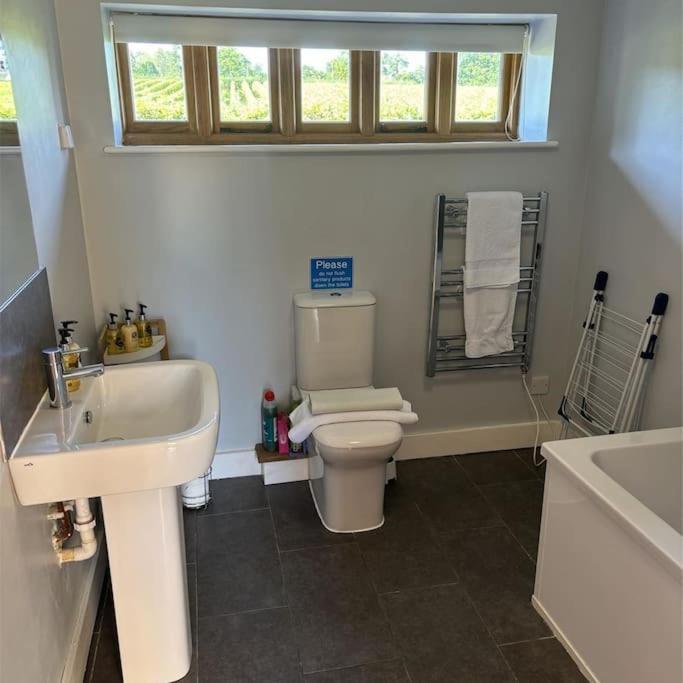 4 Coopers Cottages, Bodiam, East Sussex Esterno foto
